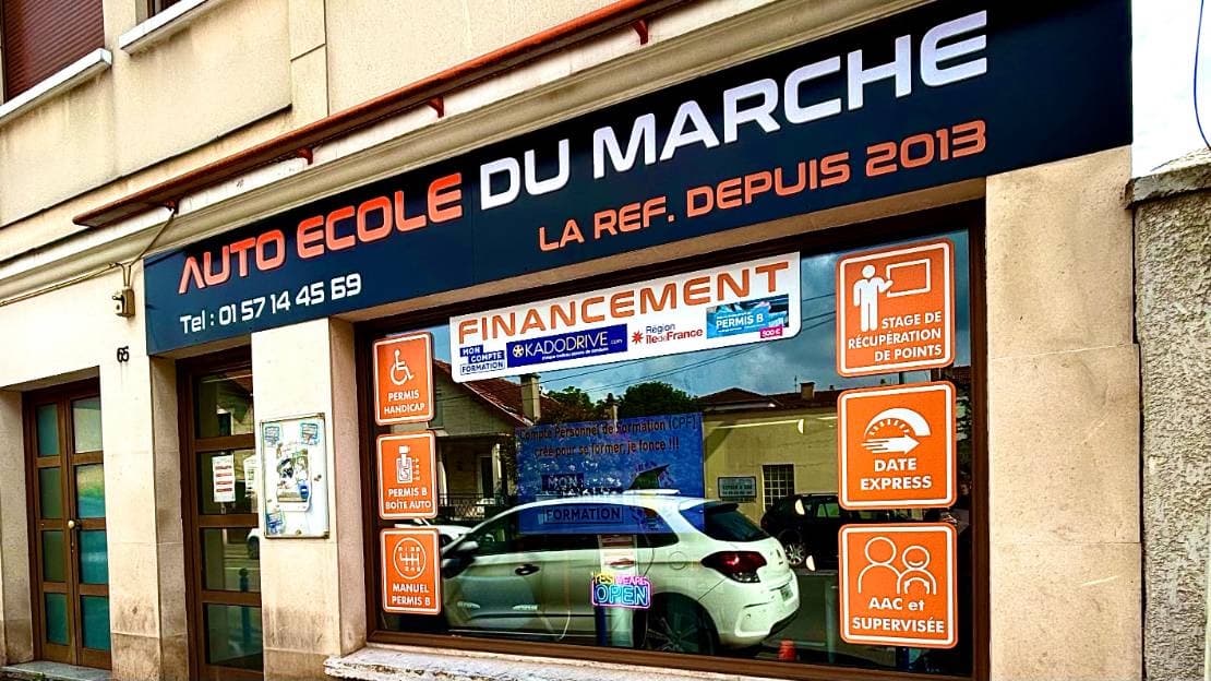 Devanture de l'Auto École du Marché, 65 avenue Jean Jaurès à Drancy